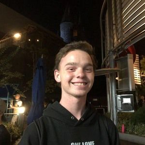 Meet your Posher, Justin